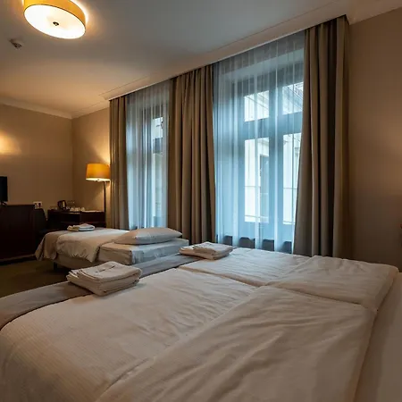 Grand Sal Hotel Wieliczka Exterior photo