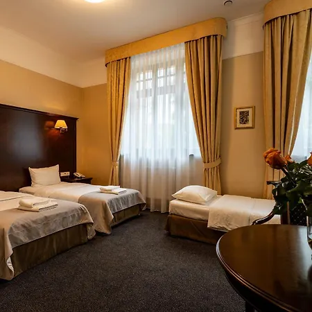 Grand Sal Hotel Wieliczka Exterior photo