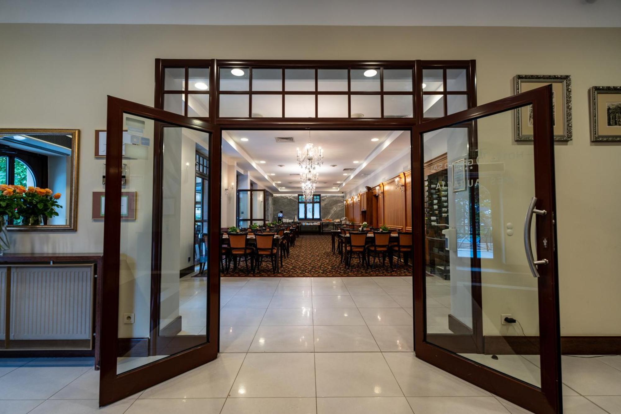 Grand Sal Hotel 4*