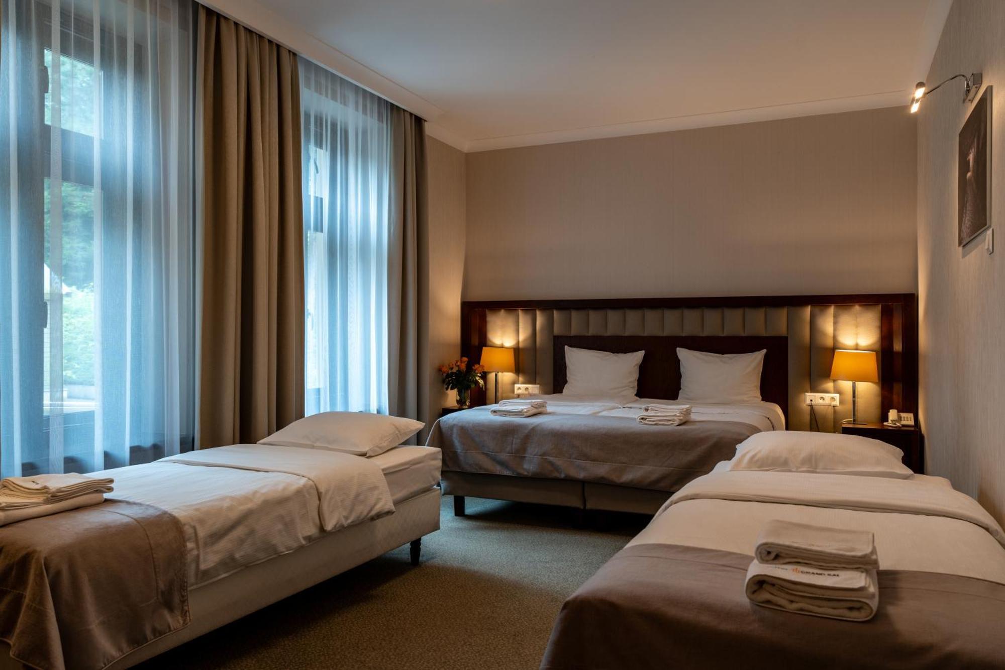 Grand Sal Hotel