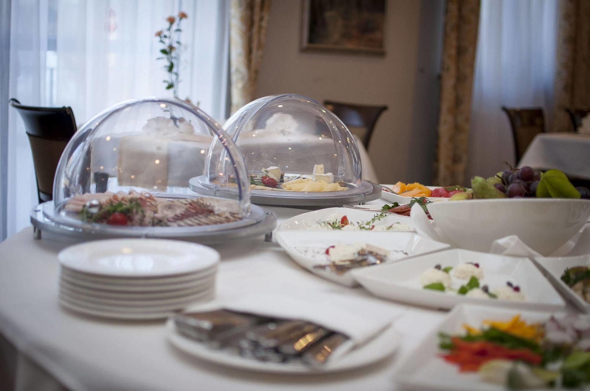 Hotel Grand Sal Groß Salze