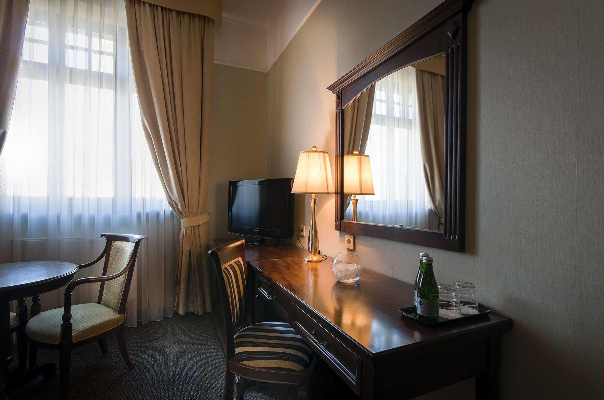 Grand Sal Hotel 4*